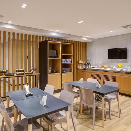 Transamerica Fit Rio Verde Luaran gambar